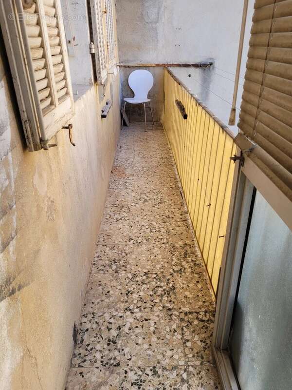 Appartement à MARSEILLE-5E