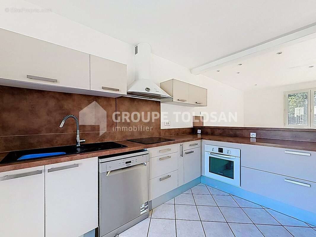 Maison 170 m² à Verfeil  - photo 6