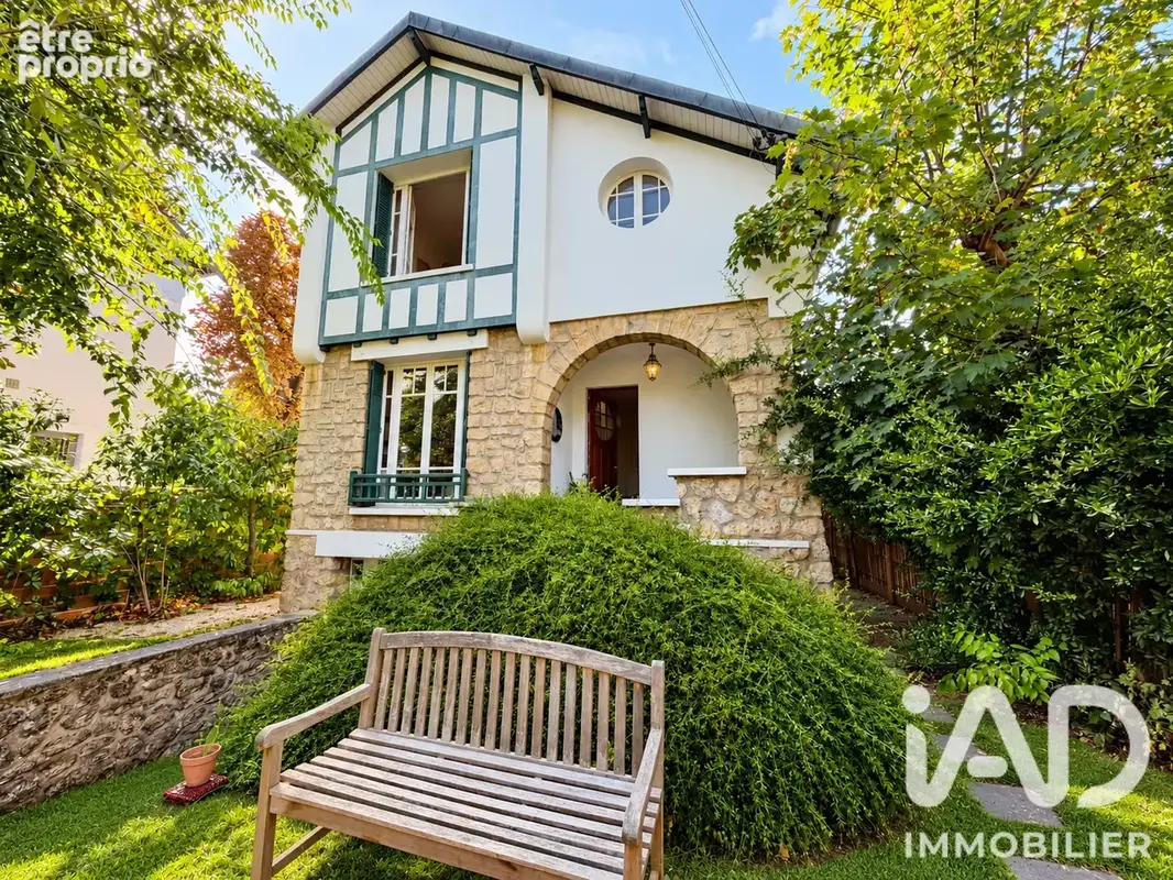 Photo 1 - Maison à LE VESINET