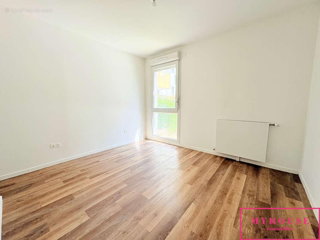 Appartement 3P 65m2 (proche transports) - photo 7