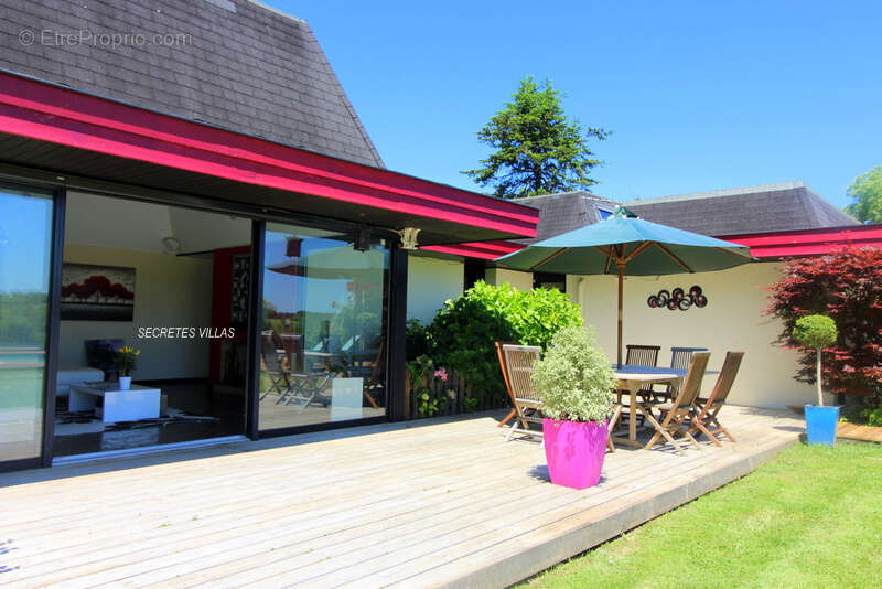 Maison à SALLEBOEUF