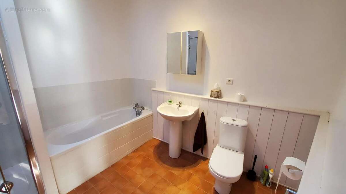 Appartement à AUTIGNAC