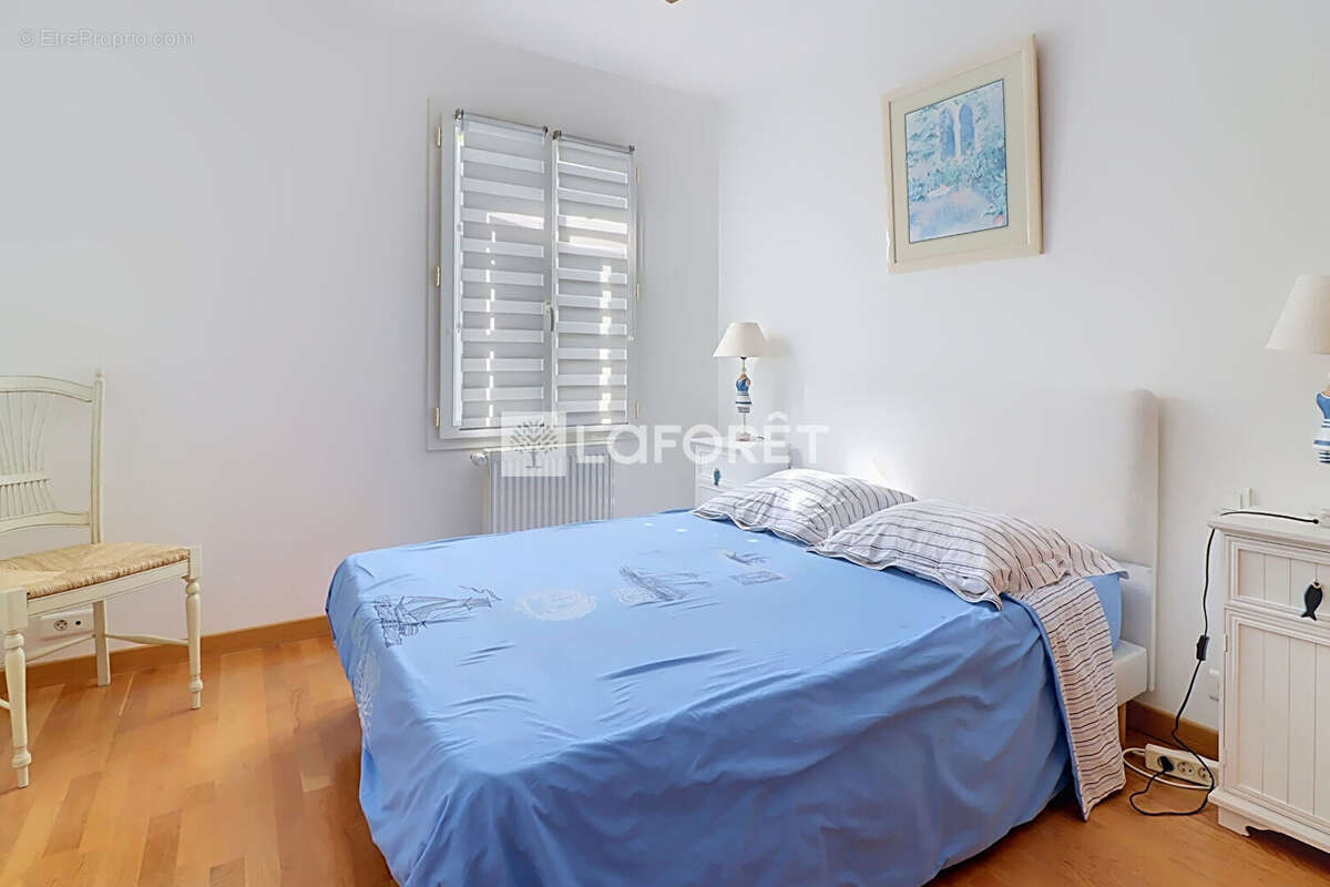 Maison familiale 165 m² - 5 chambres - grand garage -j ardin arboré et piscine - Périgny - photo 8