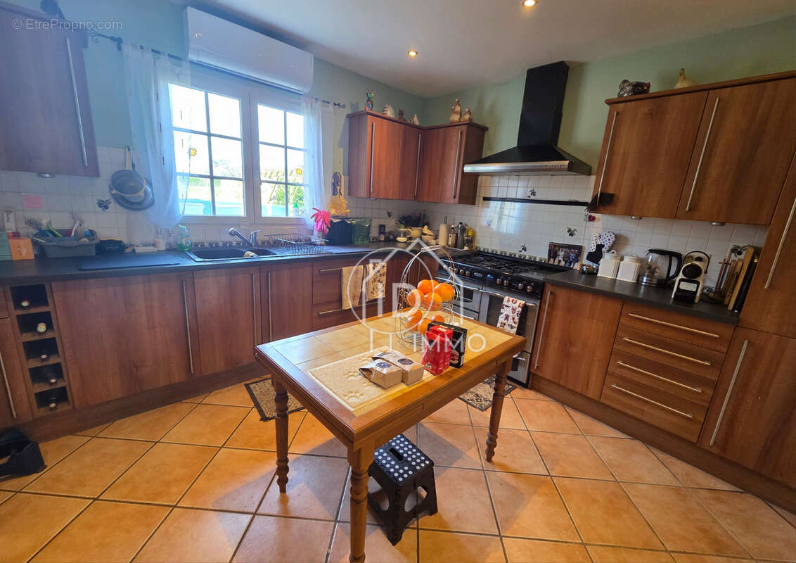 Maison à MONTPON-MENESTEROL