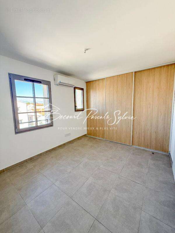 Appartement duplex Sarrians 3 pièce(s) 66.80 m2 terrasse 7,1 m2, 2 parkings - photo 9