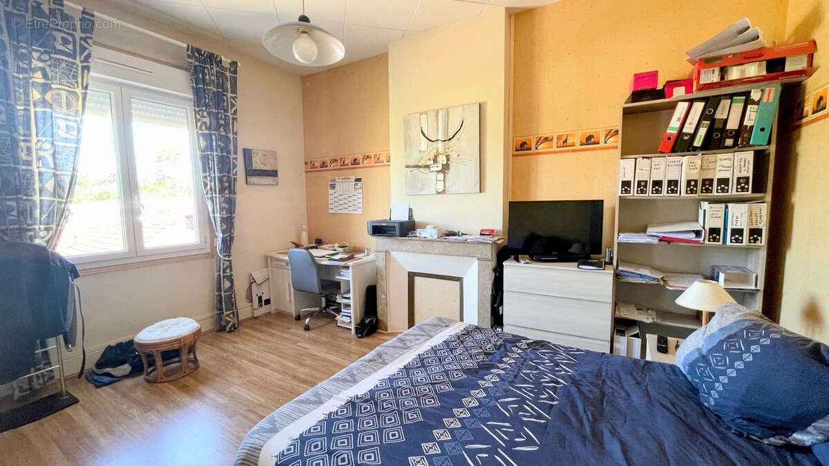 Maison à CASTELJALOUX