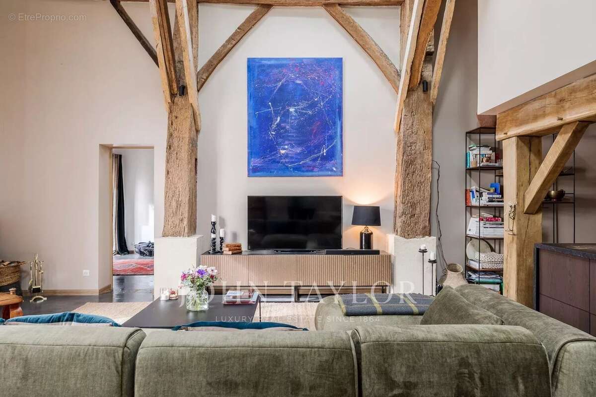 Maison à SAINT-EMILION