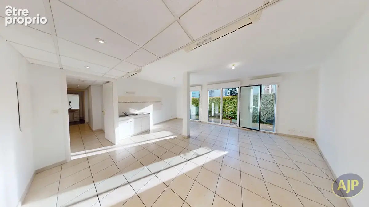 Appartement Nantes 3 pièce(s) 63.36 m2 - photo 1