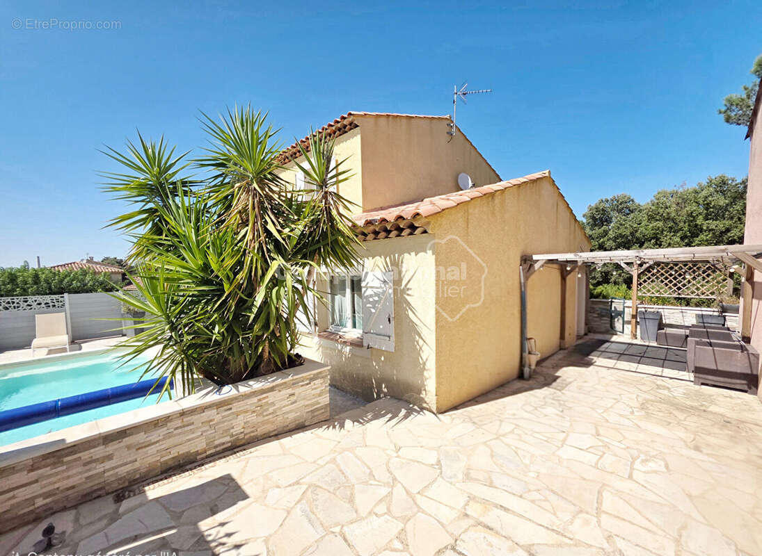 Superbe maison T4 de 110 m² avec piscine sur terrain de 748 m², Miramas 13140 - photo 2