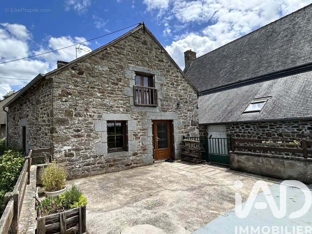 Photo 2 - Maison à PLEUDIHEN-SUR-RANCE