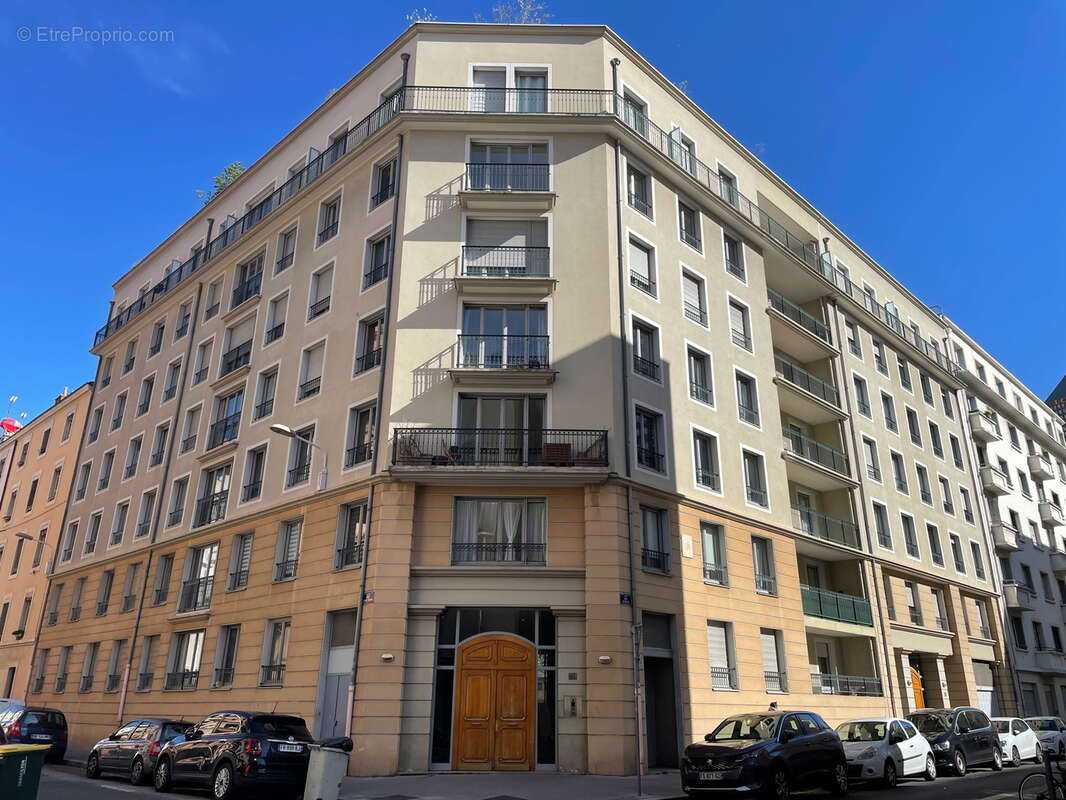 Appartement à LYON-6E
