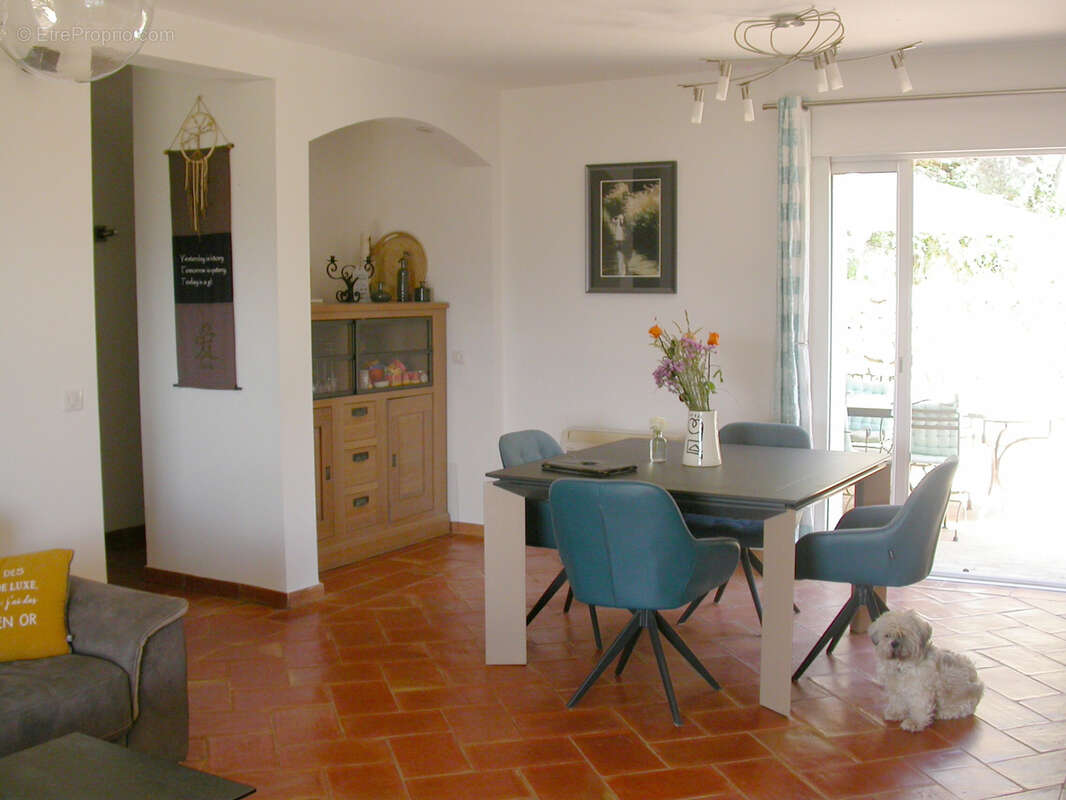 Maison à PLAN-DE-LA-TOUR