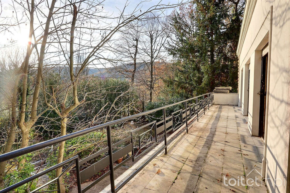 Maison à GIF-SUR-YVETTE