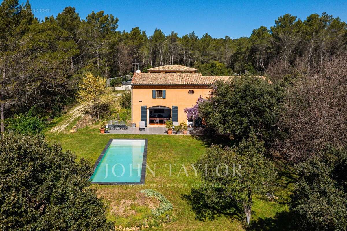 Maison à AIX-EN-PROVENCE