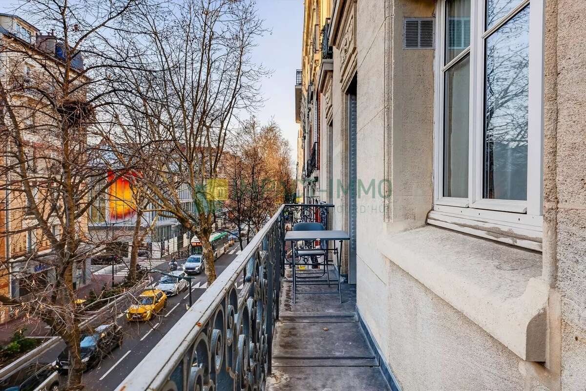 Appartement à CLICHY