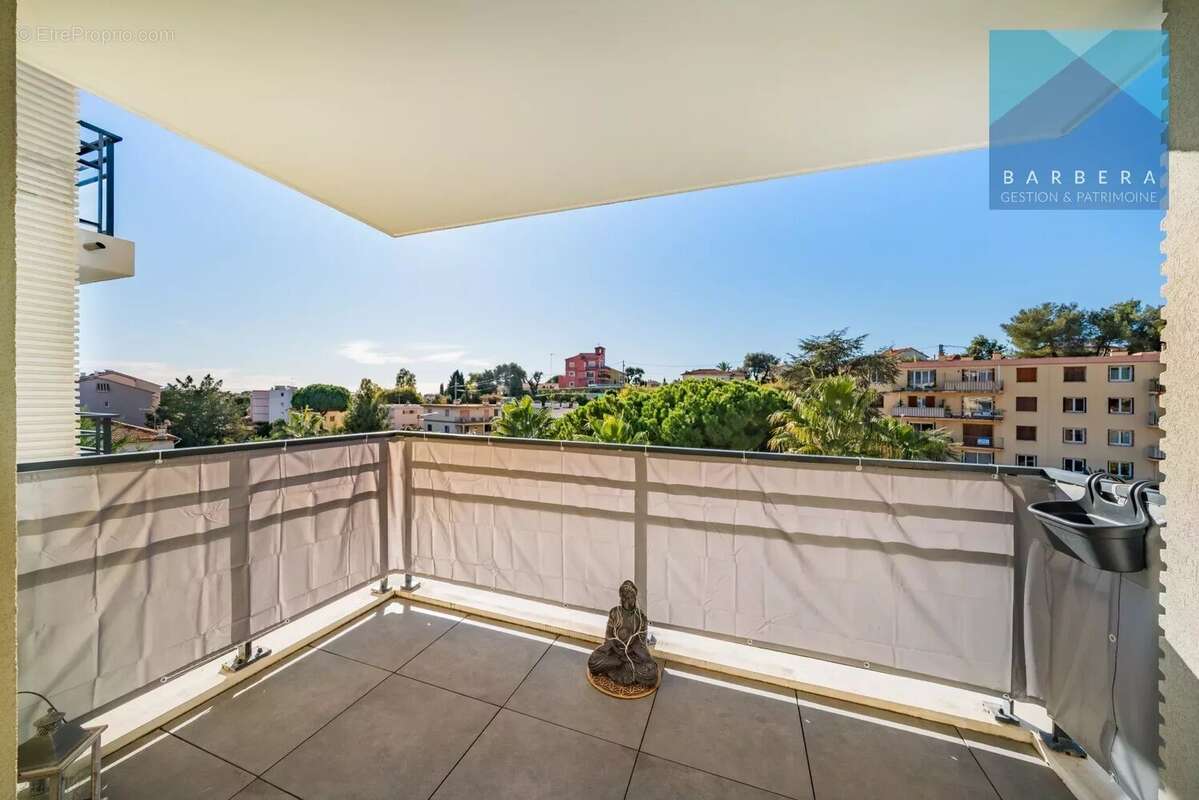 Appartement à CAGNES-SUR-MER