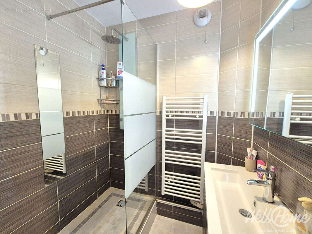 Appartement à SAINT-OUEN-L'AUMONE