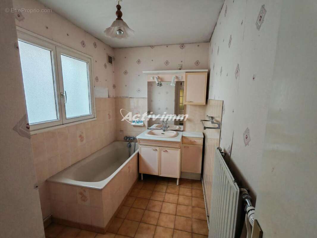 4282 20 - Maison à HESDIN