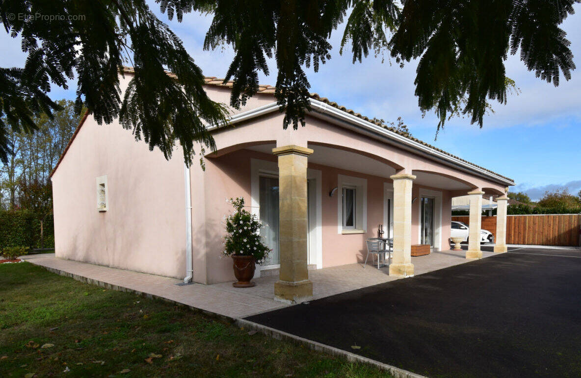 rDSC_0032 - Maison à L'ISLE-D'ESPAGNAC