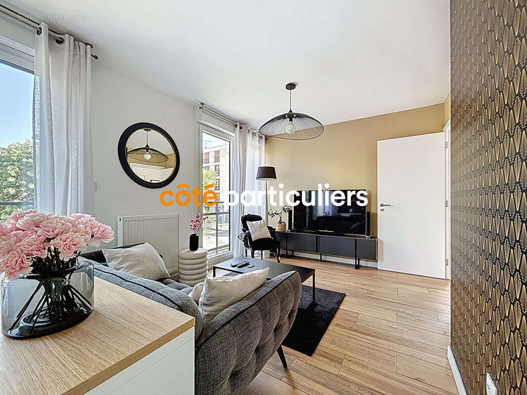 Appartement à SAINT-MAUR-DES-FOSSES