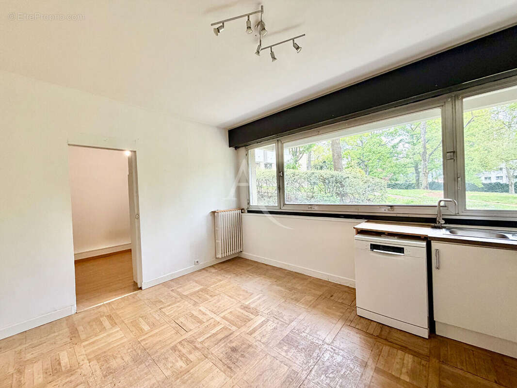 Appartement à GARCHES