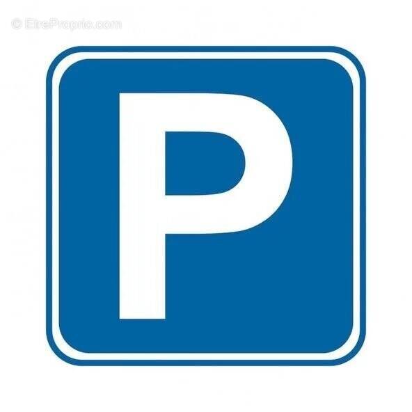 Parking à PARIS-9E