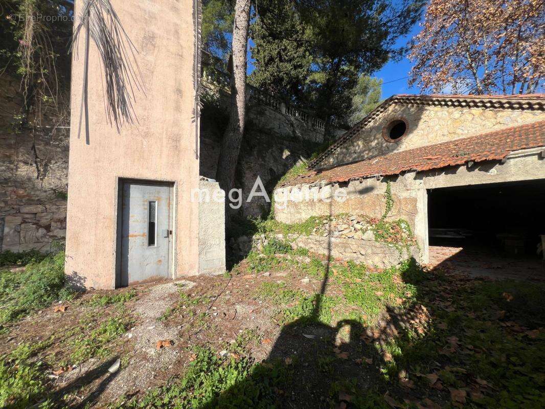 Maison à LA SEYNE-SUR-MER