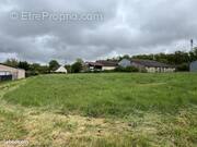 Terrain à SAINT-ELOI