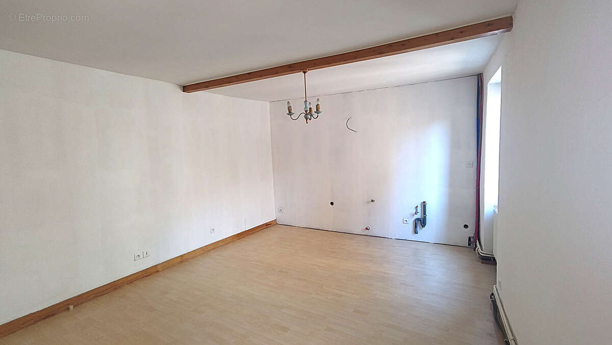 Maison à CHAZAY-D'AZERGUES