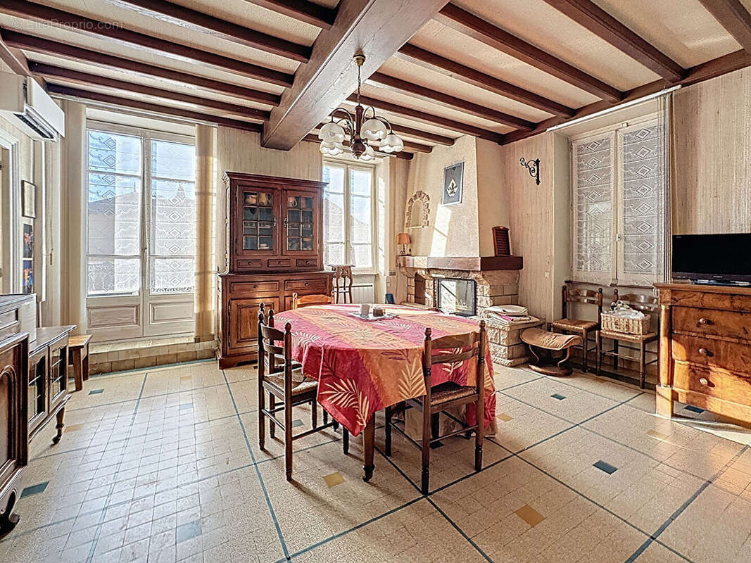 Maison à BOURGOIN-JALLIEU