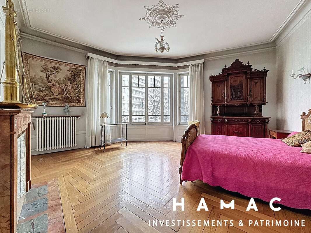 Appartement à LYON-6E
