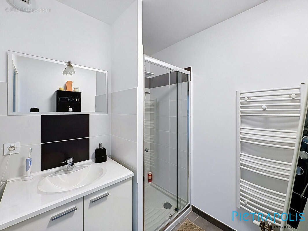 Appartement 85 m² à Sete  - photo 9