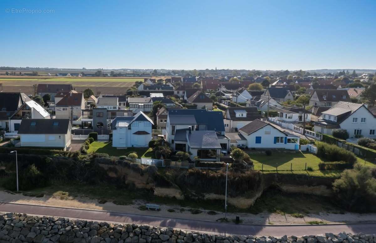 Maison à LUC-SUR-MER