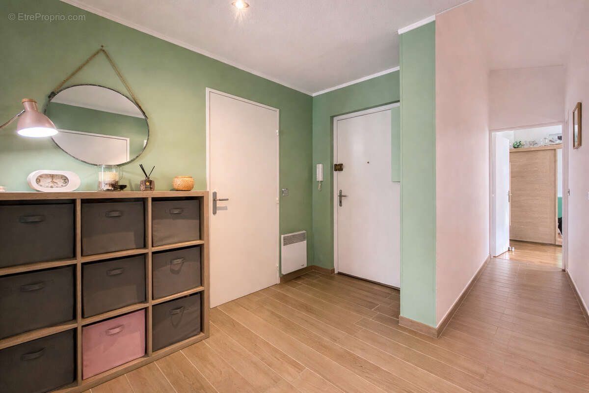 Appartement à ROQUEBRUNE-CAP-MARTIN