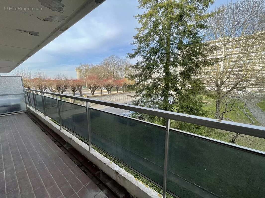 Appartement à RIS-ORANGIS