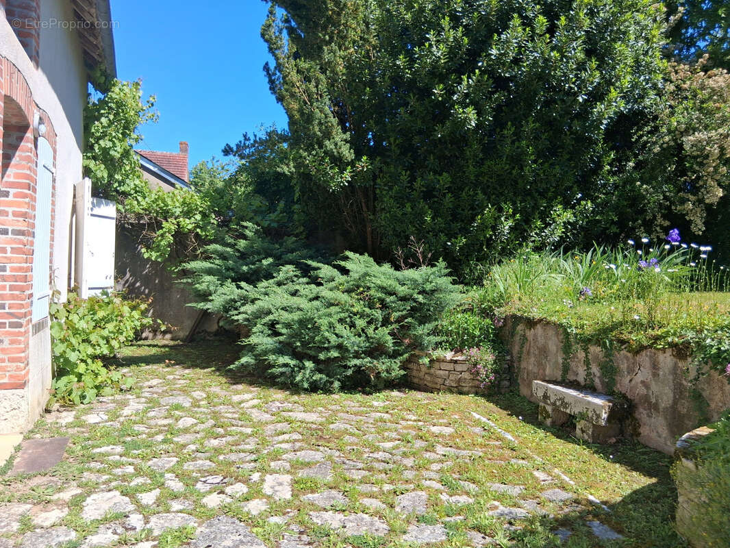 Maison de village milieu XIXè - Grand grenier aménageable - photo 14
