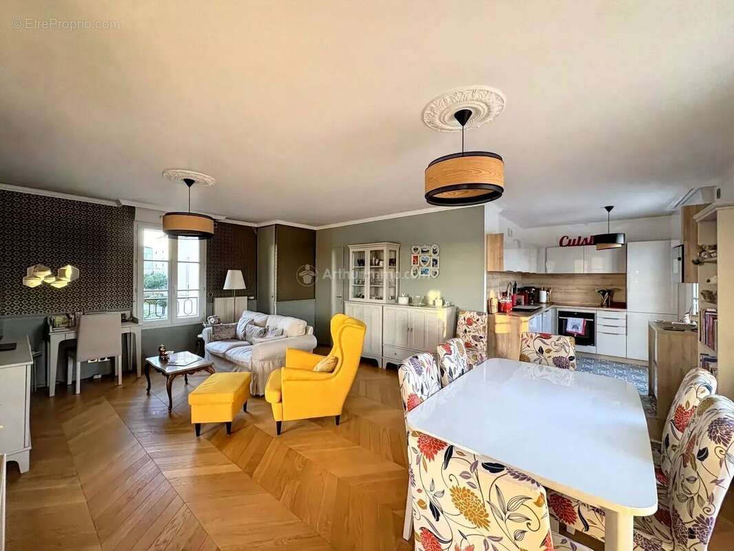 Appartement à SERRIS