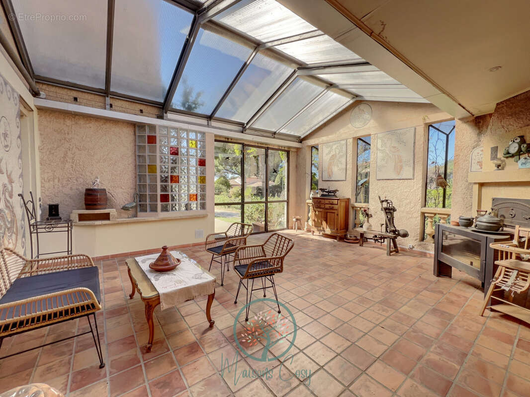 Maison à SAUSSET-LES-PINS