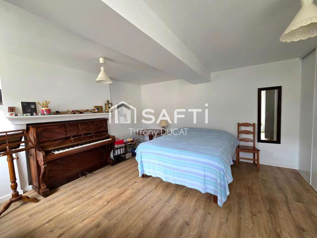 Maison 164 m² à Pargues  - photo 8