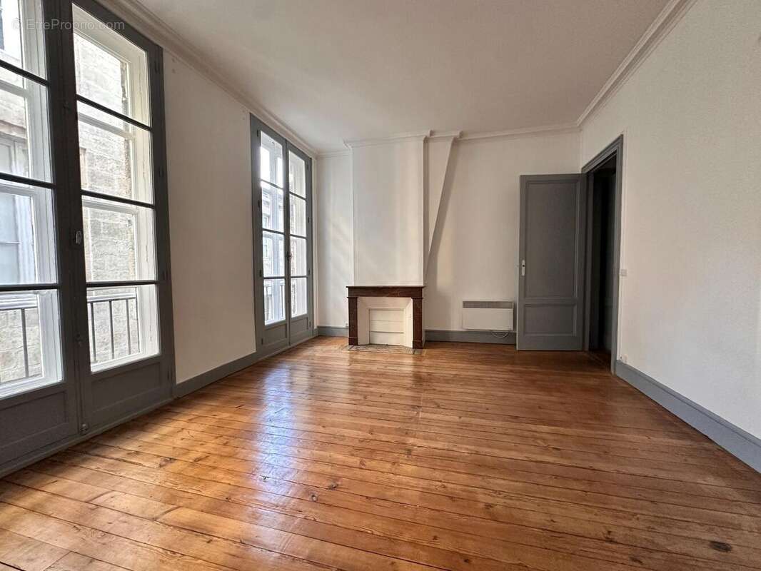 Photo 2 - Appartement à BORDEAUX