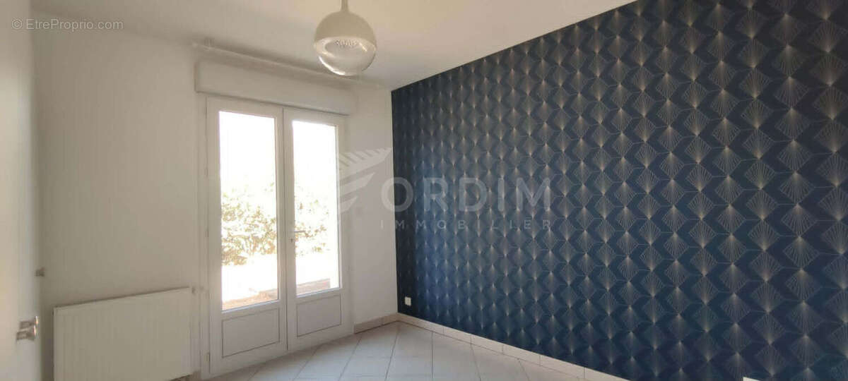 Maison récente de plain-pied - photo 8