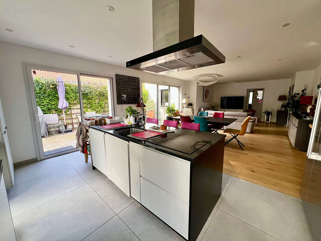 Maison à BASSE-GOULAINE