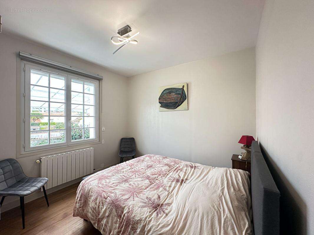 Maison à SAINT-GEORGES-DE-DIDONNE