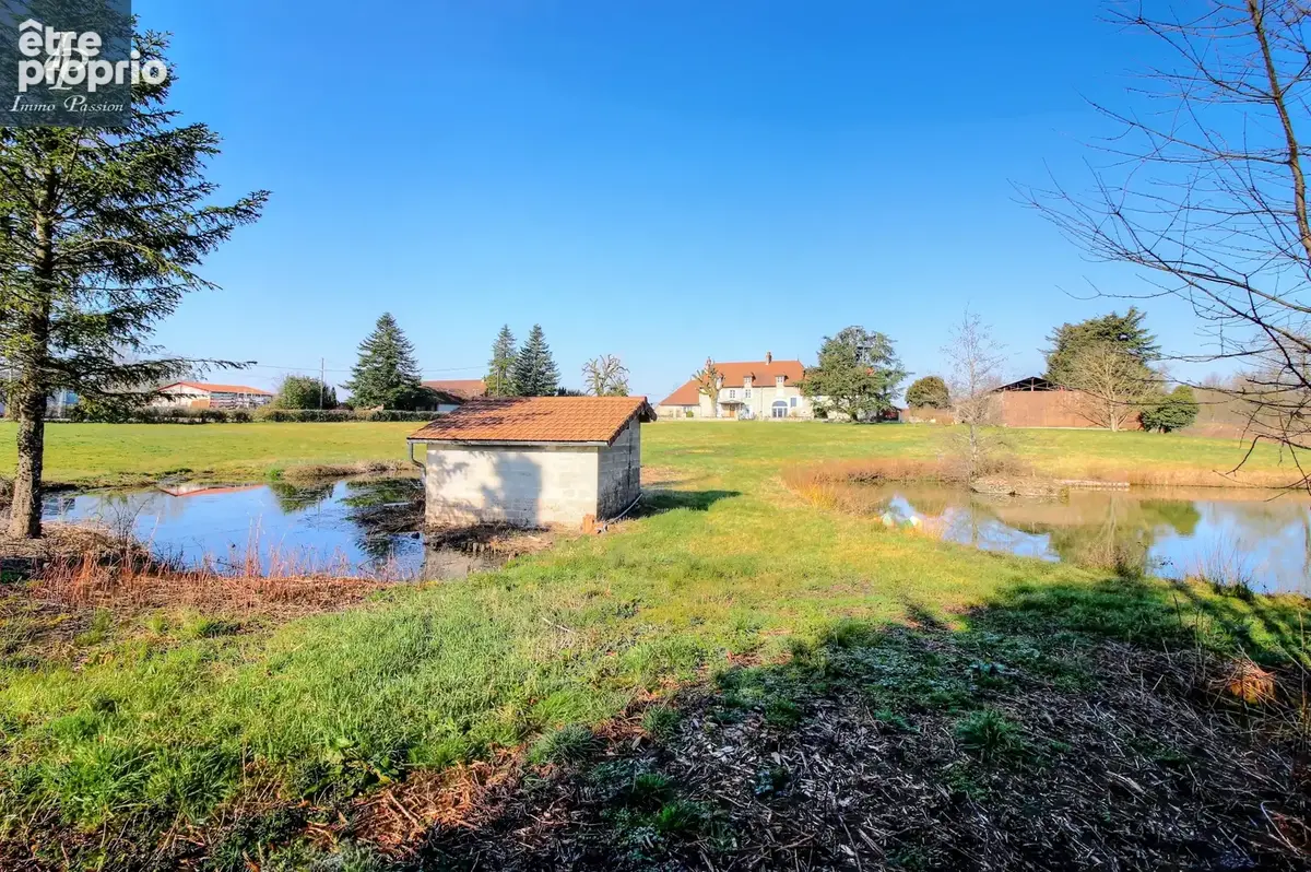 A VENDRE Proche COUSANCE : Magnifique Propriété 11 pièces 350 m2 - photo 38