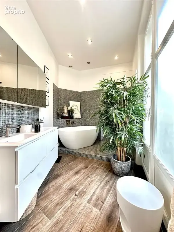 Paris 17ème -   Plaine Monceau, Wagram/Courcelles – 6 Pièces de 180m² - photo 14