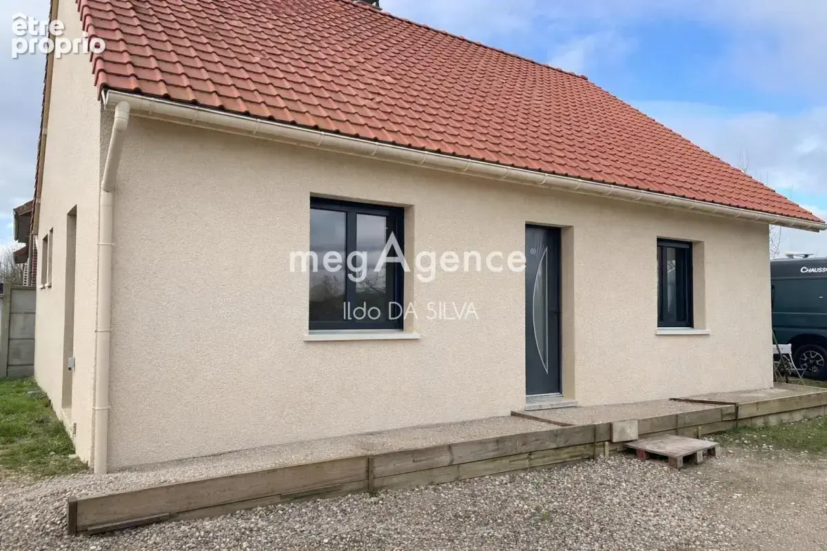 Maison à DOUDELAINVILLE