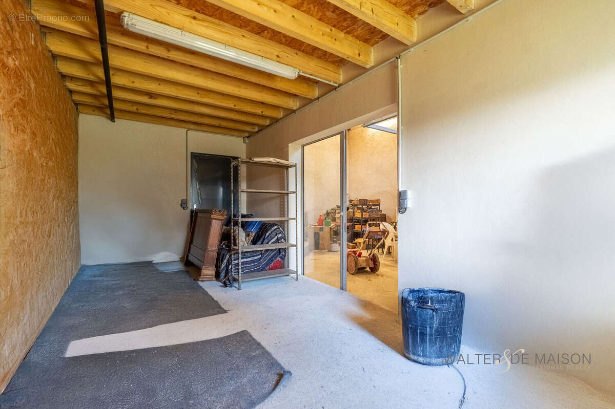 Maison à CHERVES-RICHEMONT