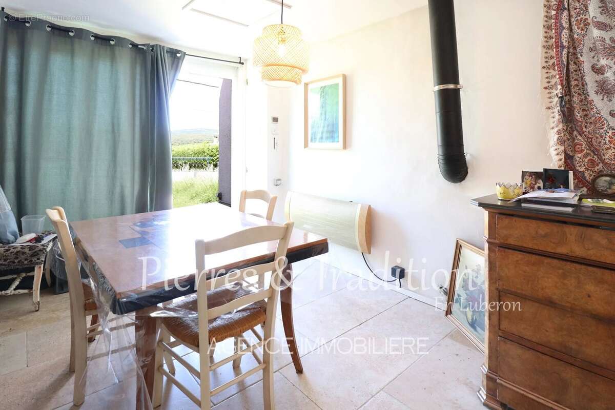 Maison à CERESTE