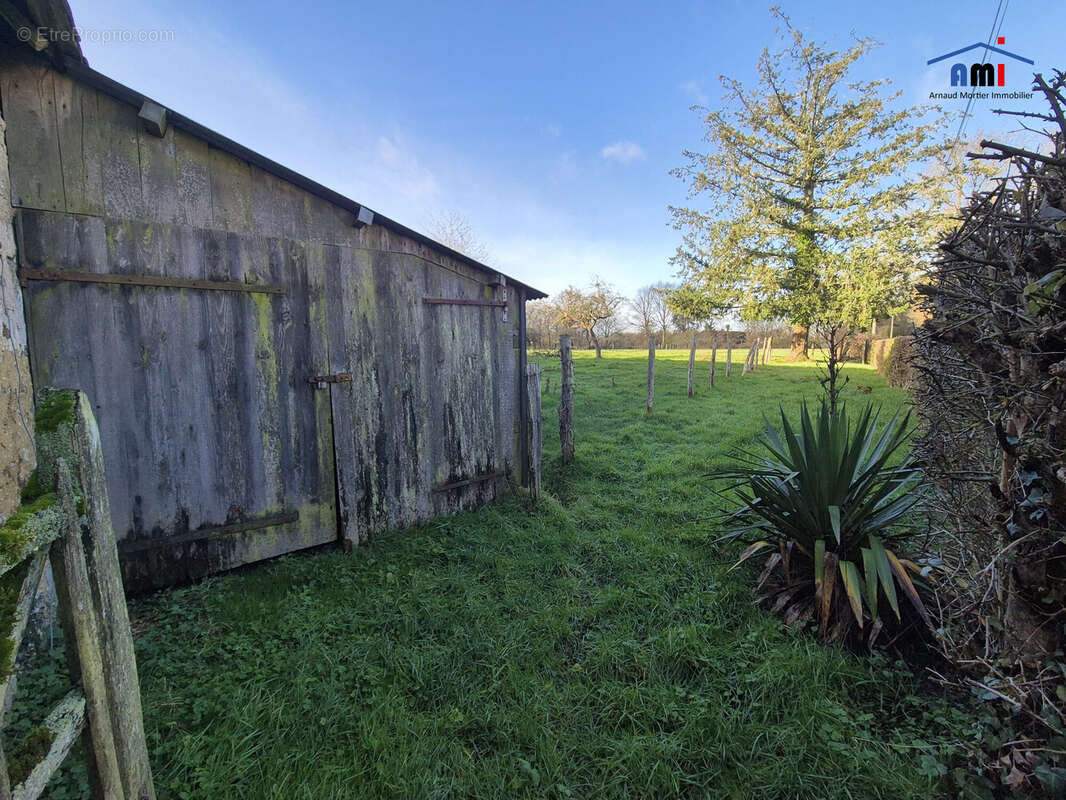 Maison à MOUTIERS-AU-PERCHE