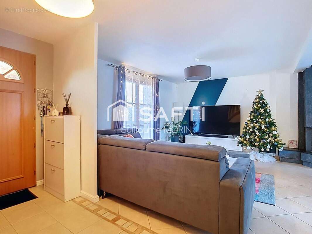 Photo 3 - Maison à TOUQUIN